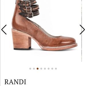 Freebird by Steven Randi shoes in Dusty Rosa New without box size 6